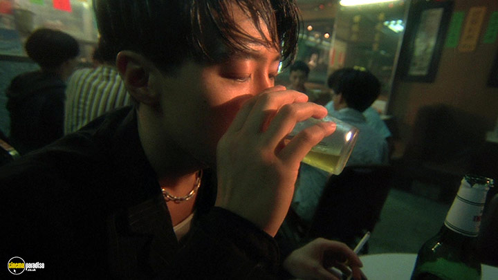 A still #19 from Fallen Angels (1995)
