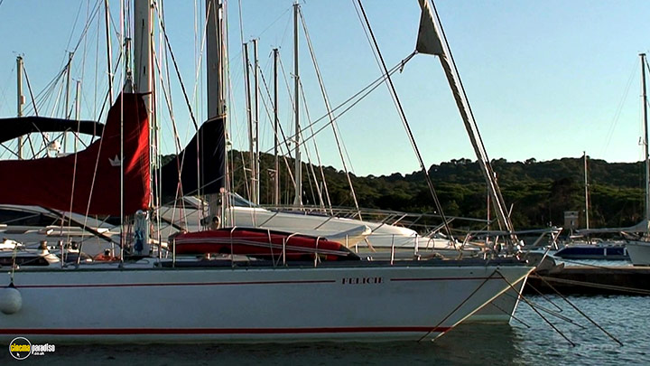 A still #8 from Four Seasons: Sunlit Summer (2010)