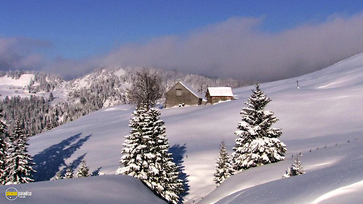 A still #14 from Four Seasons: Sparkling Snow (2010)