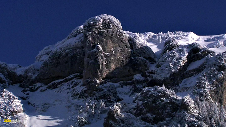A still #10 from Four Seasons: Sparkling Snow (2010)