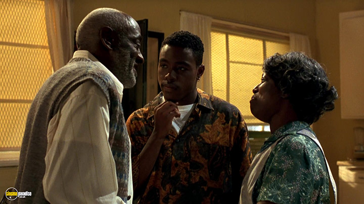 A still #16 from Menace II Society (1993)