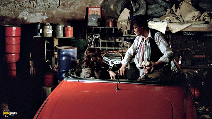 A still #20 from A Gorgeous Girl Like Me (1972)