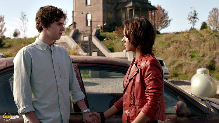 A still #14 from Bates Motel: Series 2 (2014)