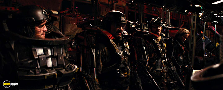 A still #18 from Edge of Tomorrow (2014)
