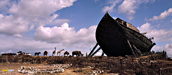 A still #16 from The Bible: In the Beginning (1966)