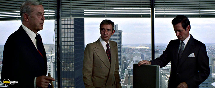 A still #14 from Gold (1974) With Bradford Dillman, Tony Beckley And Ray Milland