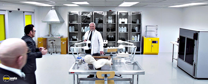 A still #14 from The Art of the Steal (2013)