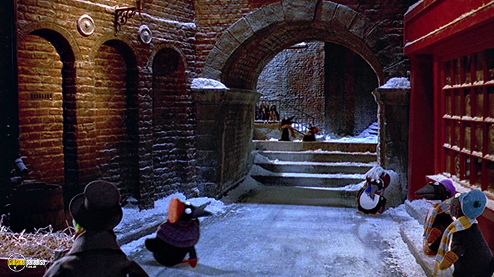 A still #3 from The Muppet Christmas Carol (1992)