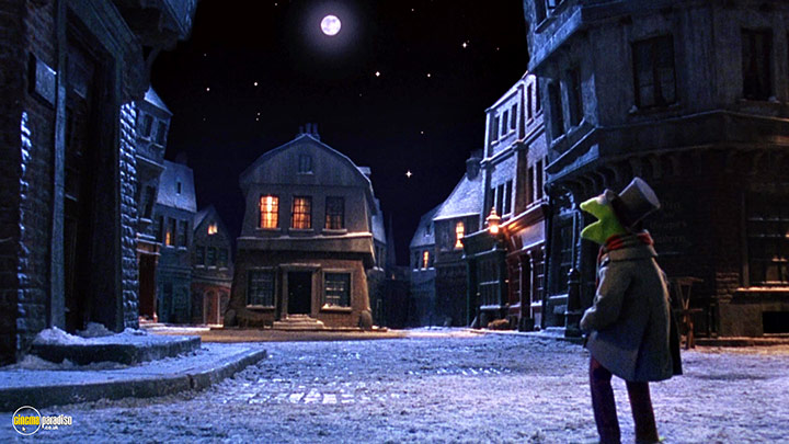 A still #4 from The Muppet Christmas Carol (1992)