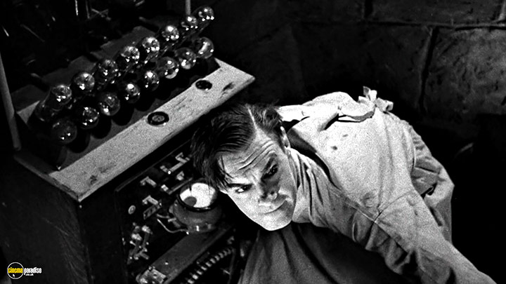 A still #20 from Bride of Frankenstein (1935)