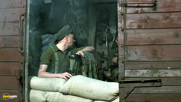 A still #19 from Stalingrad (1993)