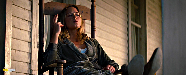 A still #9 from Looper (2012) With Emily Blunt