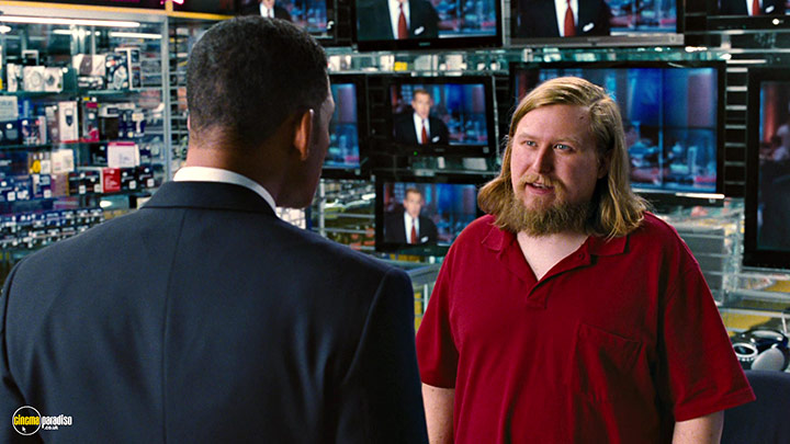 A still #2 from Men in Black 3 (2012) With Michael Chernus