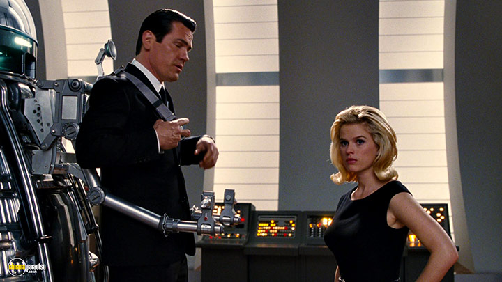 A still #9 from Men in Black 3 (2012) With Alice Eve
