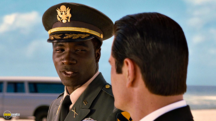 A still #12 from Men in Black 3 (2012)