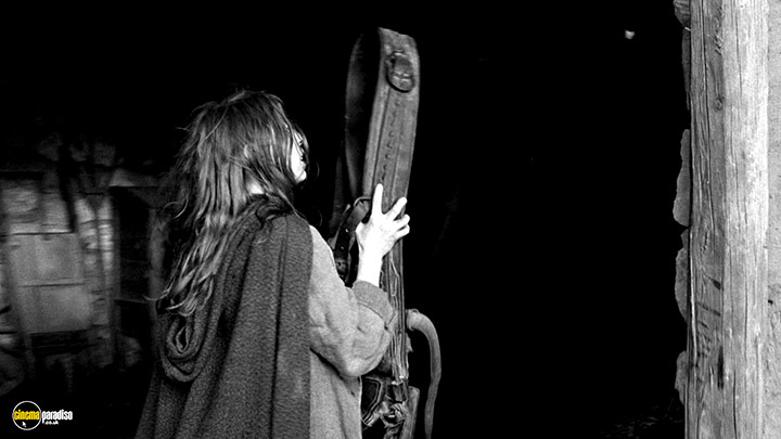 A still #7 from The Turin Horse (2011) With Erika Bók