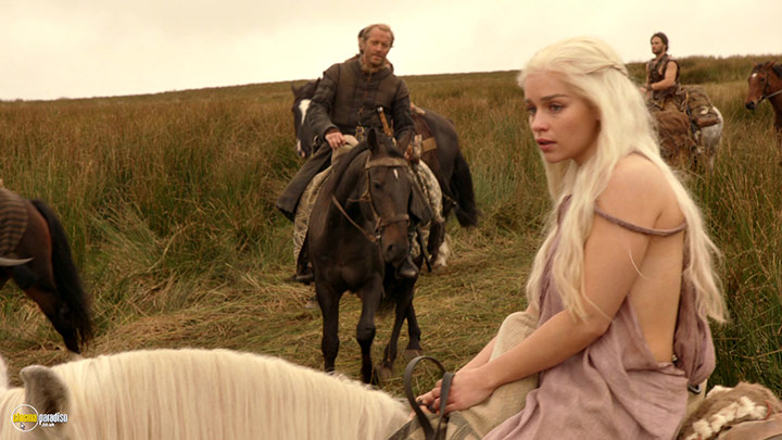 A still #21 from Game of Thrones: Series 1 (2011) With Emilia Clarke