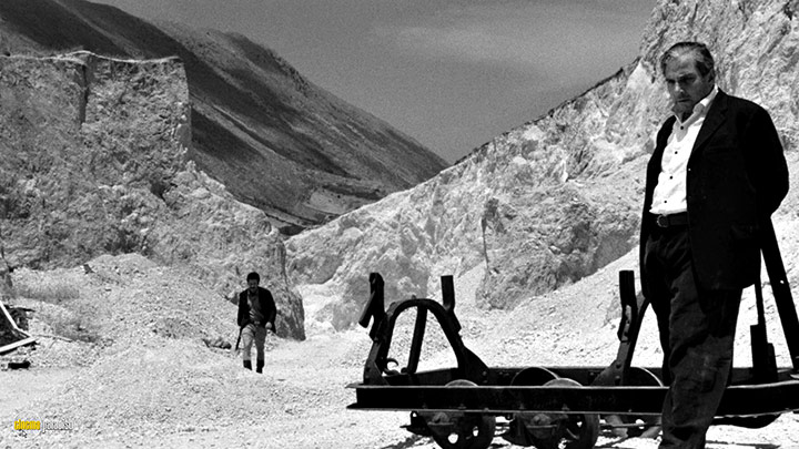 A still #4 from Salvatore Giuliano (1962)