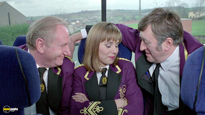 A still #9 from Brassed Off (1996)