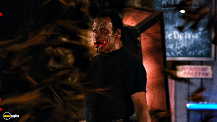 A still #19 from From Dusk Till Dawn (1996)