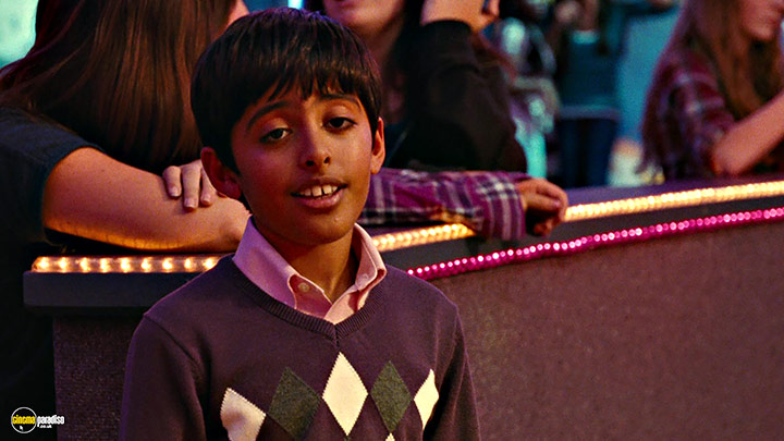 A still #32 from Diary of a Wimpy Kid 2: Rodrick Rules (2011) With Karan Brar