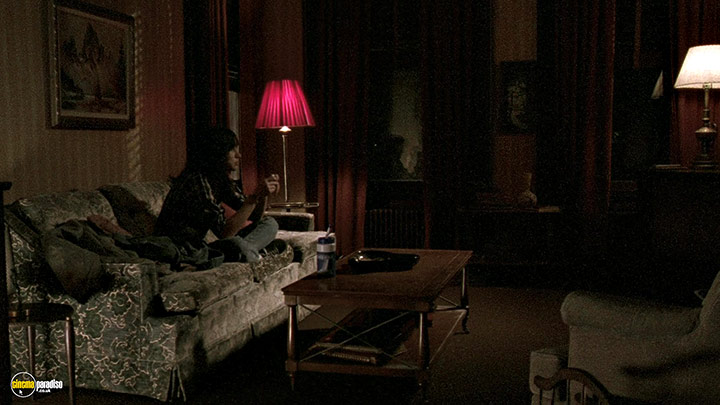 A still #8 from The House of the Devil (2009)
