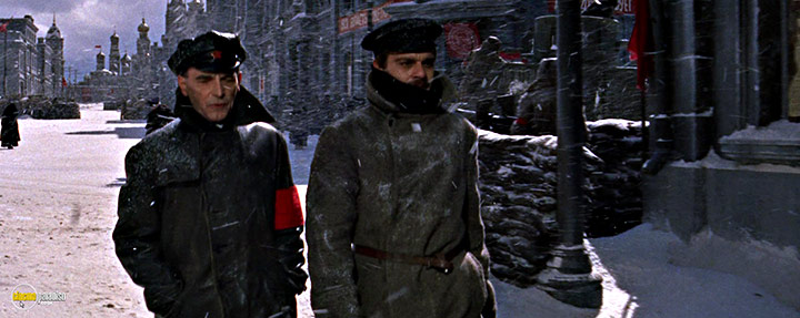 A still #21 from Doctor Zhivago (1965) With Omar Sharif