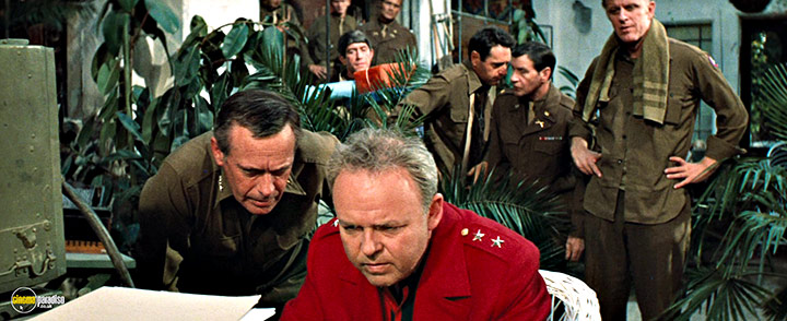 A still #12 from Kelly's Heroes (1970) With Carroll O'Connor