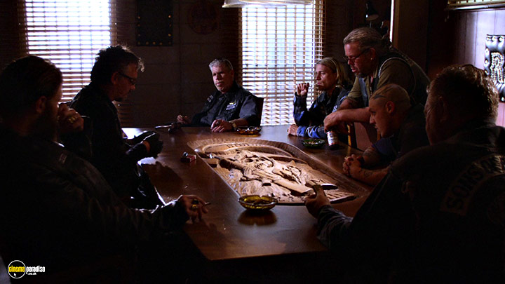 A still #31 from Sons of Anarchy: Series 1 (2008) With Ron Perlman And Mark Boone Junior
