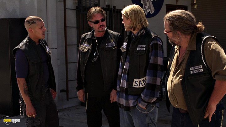 A still #33 from Sons of Anarchy: Series 1 (2008) With Tommy Flanagan, Charlie Hunnam, Mark Boone Junior And Theo Rossi