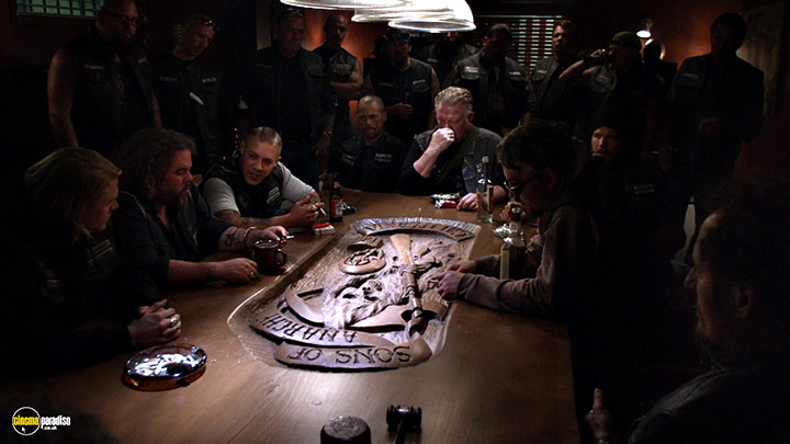 A still #11 from Sons of Anarchy: Series 1 (2008) With Mark Boone Junior