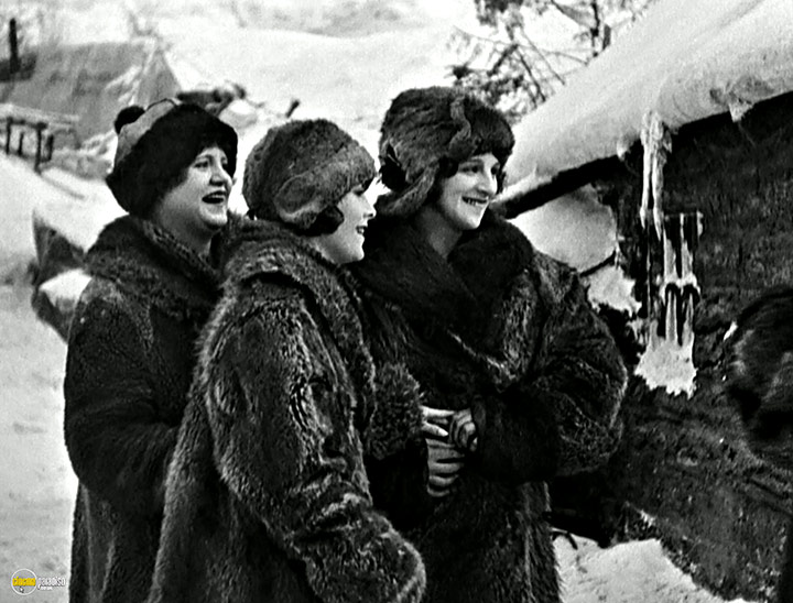A still #14 from The Gold Rush (1925)