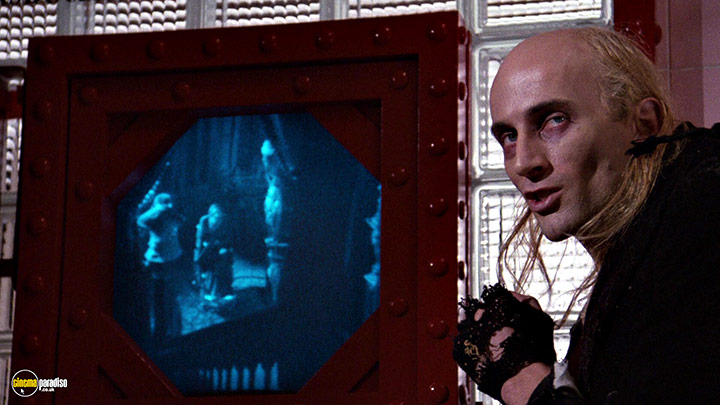 A still #82 from The Rocky Horror Picture Show (1975) With Richard O'Brien