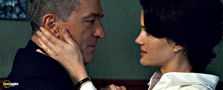 A still #18 from Righteous Kill (2008) With Robert De Niro And Carla Gugino