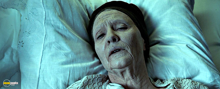A still #35 from The Curious Case of Benjamin Button (2008) With Phyllis Somerville
