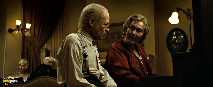 A still #29 from The Curious Case of Benjamin Button (2008) With Phyllis Somerville