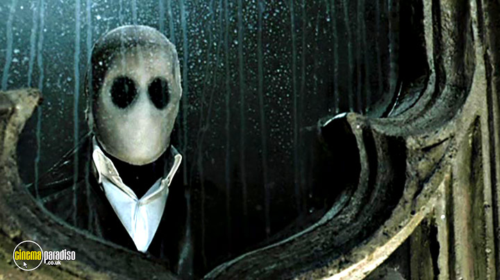 A still #40 from Franklyn (2008)