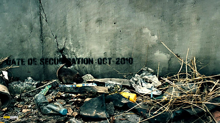 A still #39 from District 13 (2004) With Samir Guesmi