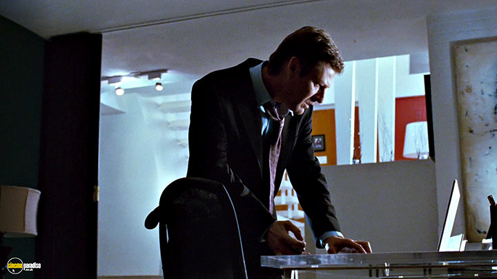 A still #37 from Silent Hill (2006) With Sean Bean