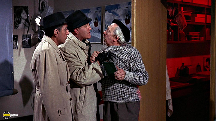 A still #102 from The Pink Panther (1963)