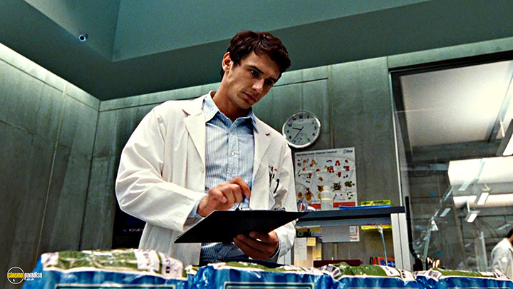 A still #9 from Rise of the Planet of the Apes (2011) With James Franco
