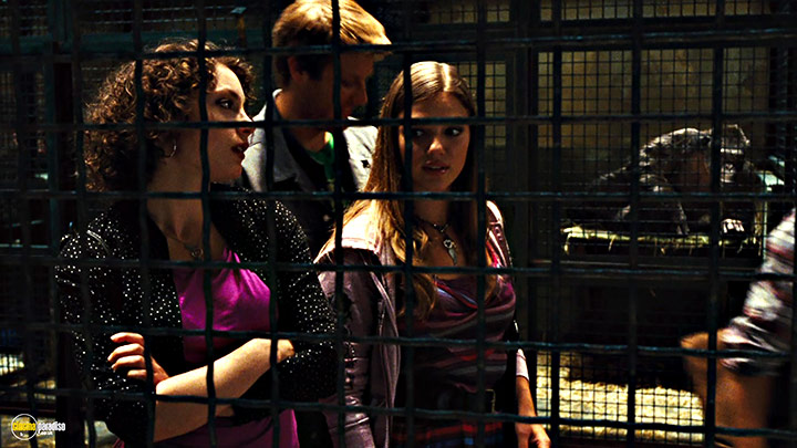 A still #27 from Rise of the Planet of the Apes (2011) With Devyn Dalton