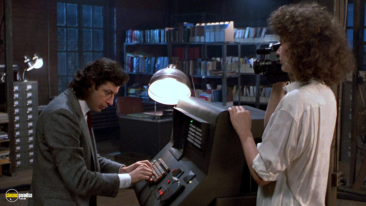 A still #31 from The Fly (1986)