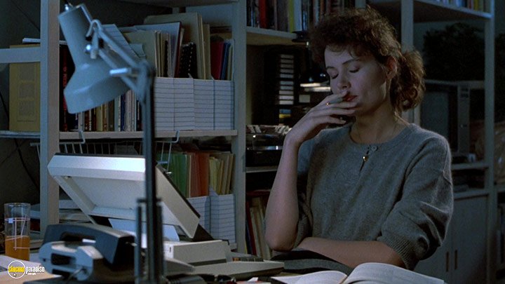 A still #13 from The Fly (1986)