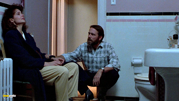 A still #9 from The Fly (1986)