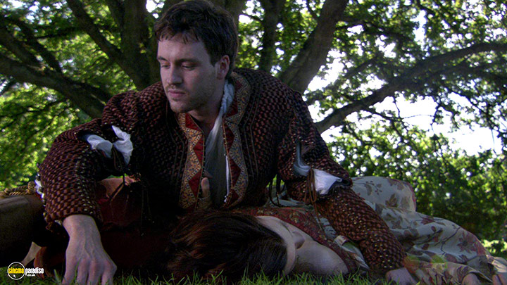 A still #20 from The Tudors: Series 1 (2007)