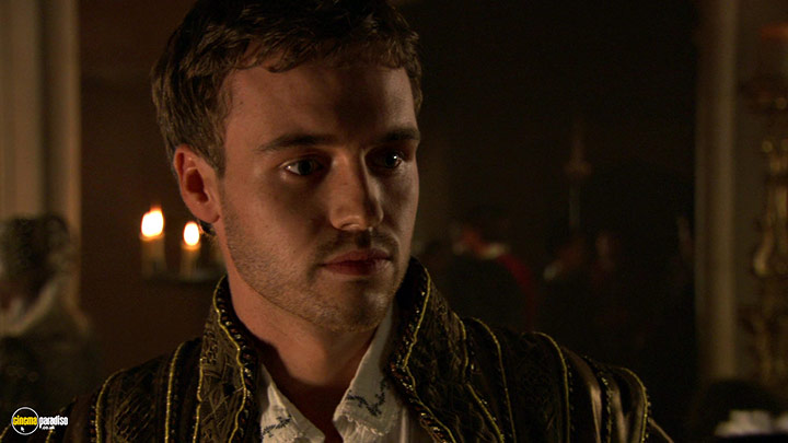 A still #10 from The Tudors: Series 1 (2007)