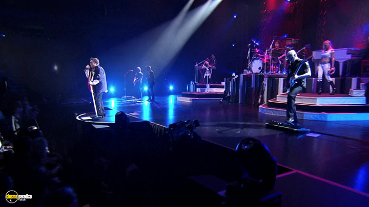 A still #10 from Meat Loaf: 3 Bats Live (2007)