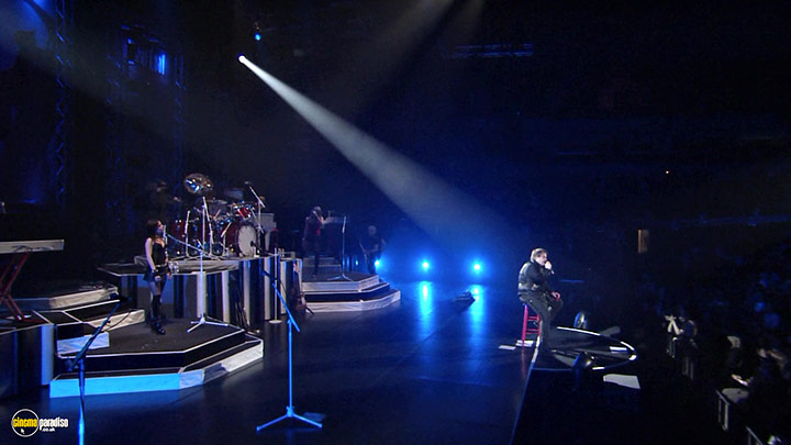 A still #52 from Meat Loaf: 3 Bats Live (2007)