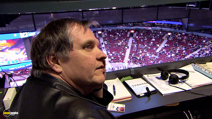 A still #27 from Meat Loaf: 3 Bats Live (2007)